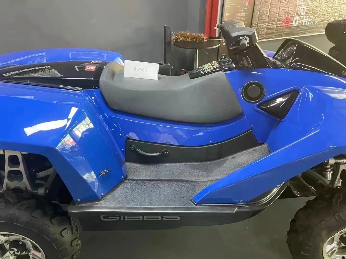 Hot-Sale-1400cc-Watercraft-Jet-Ski-Sea-Driver-Motorboat-Super-Jetski-Yacht-Boat (1) Hot-Sale-1400cc-Watercraft-Jet-Ski-Sea-Driver-Motorboat-Super-Jetski-Yacht-Boat (1)