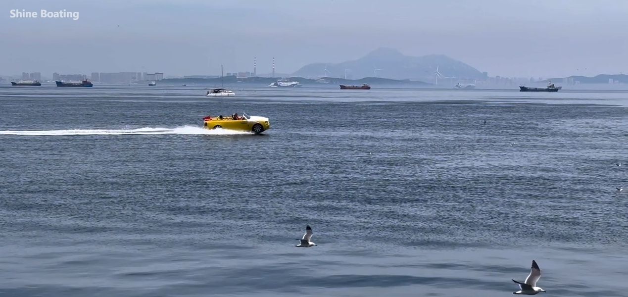 Shine Boating RR626 water sports car (6) Shine Boating RR626 water sports car (6)