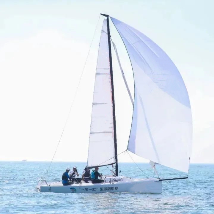 J70 (1)