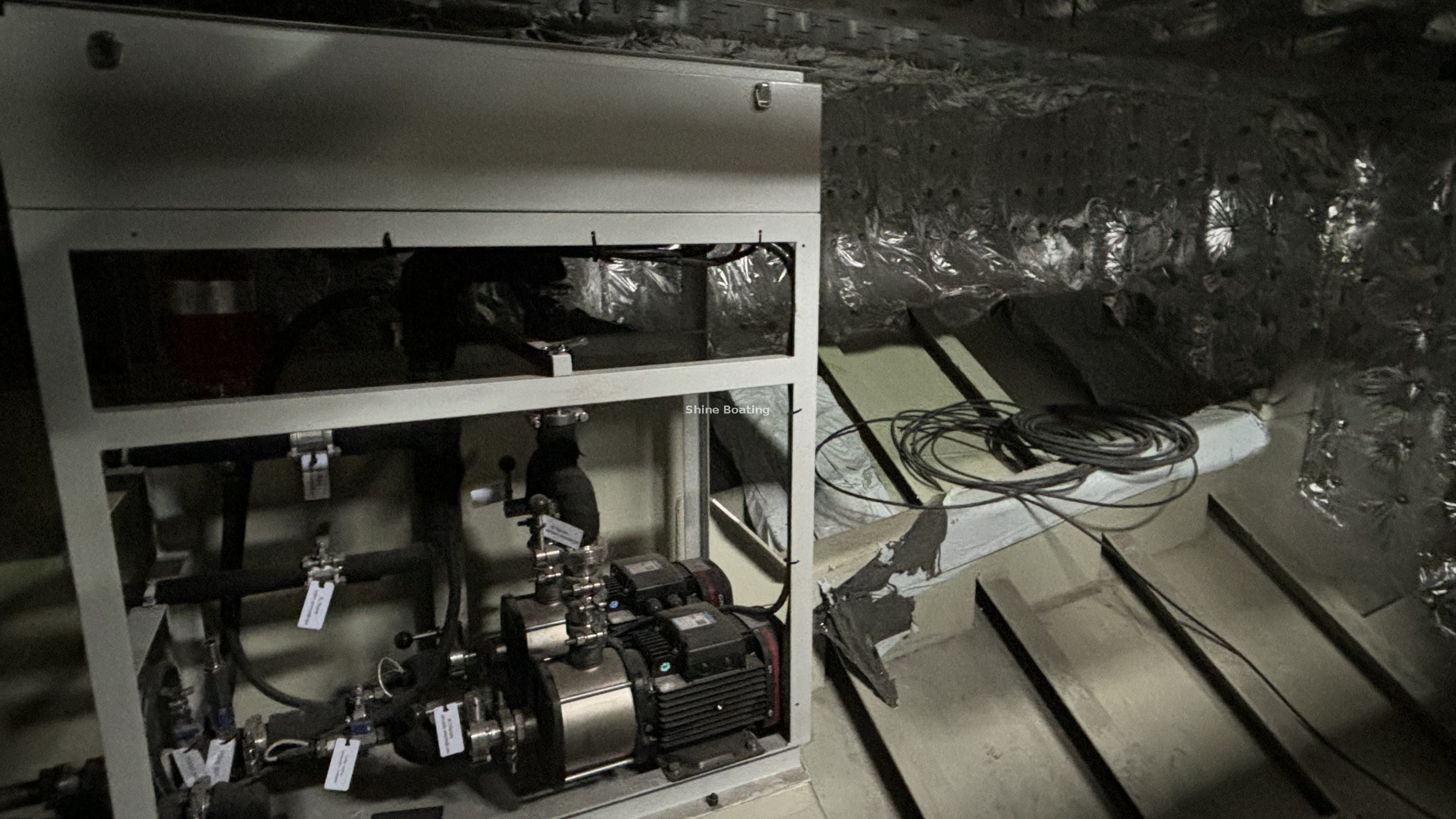 40-meter electric boat bottom compartment (2)