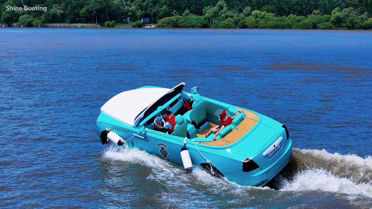 Rolls Royce Car boat (2).png