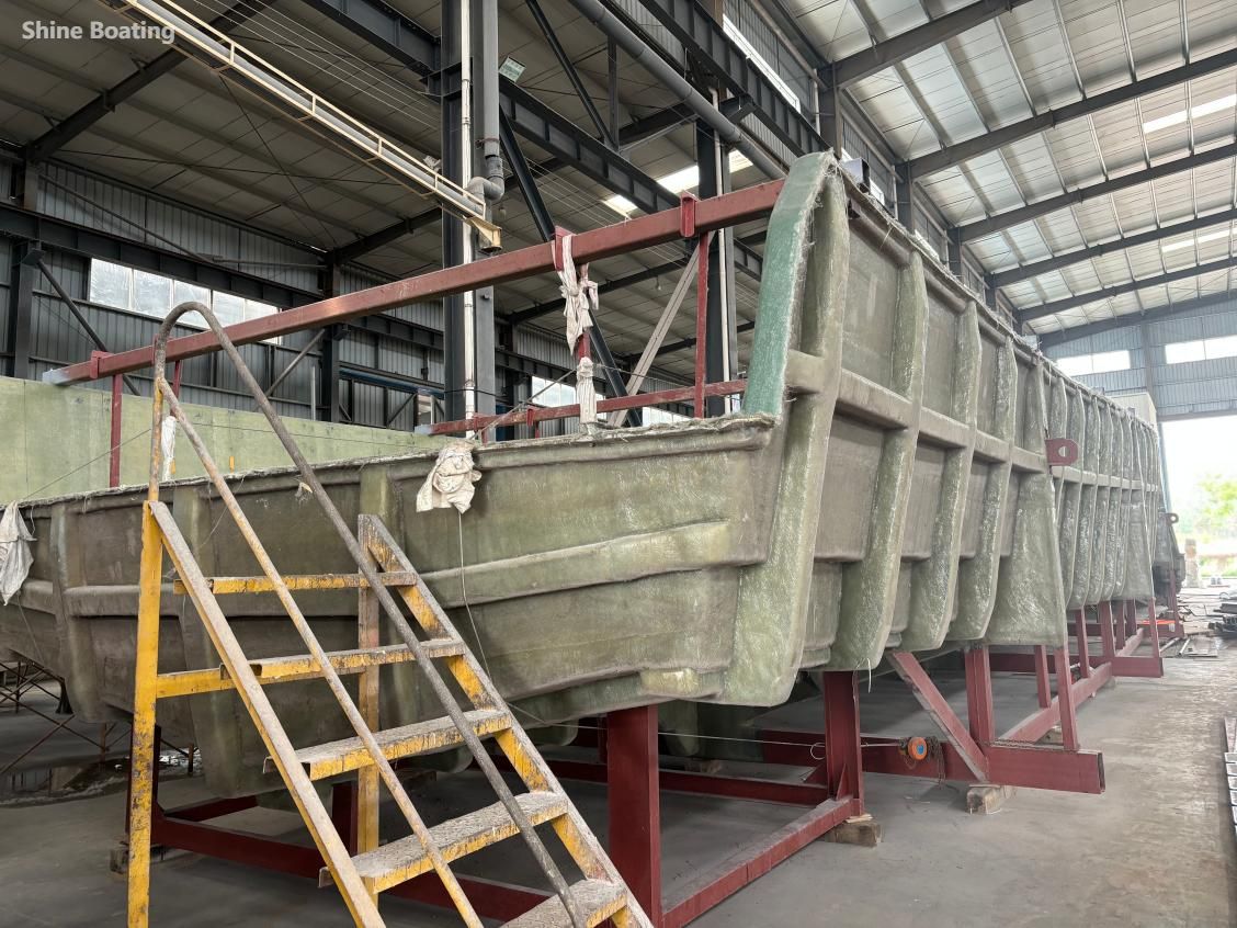 Aluminium Boat Hull Foam Injection Technology for Unsinkable Performance.png