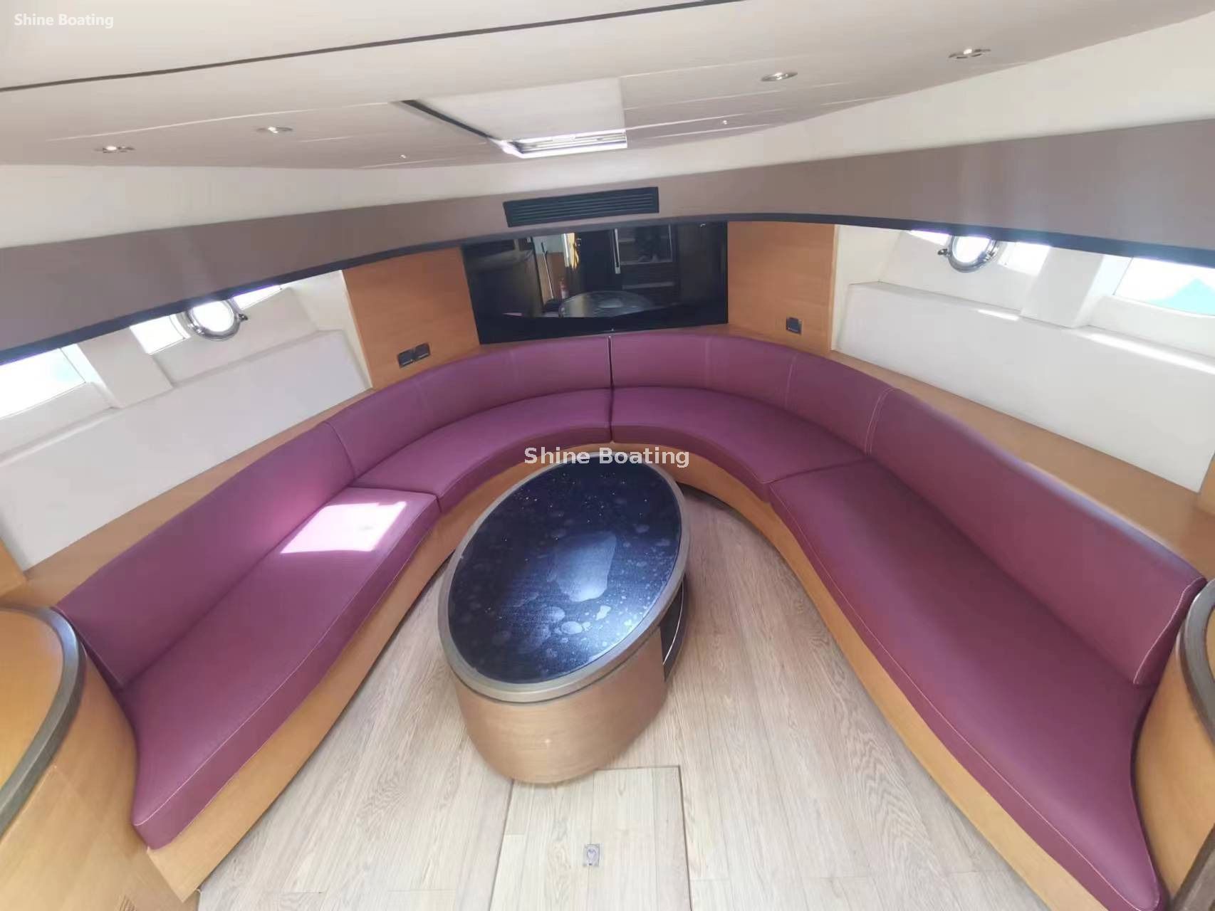 52ft luxury flybridge yacht (10)